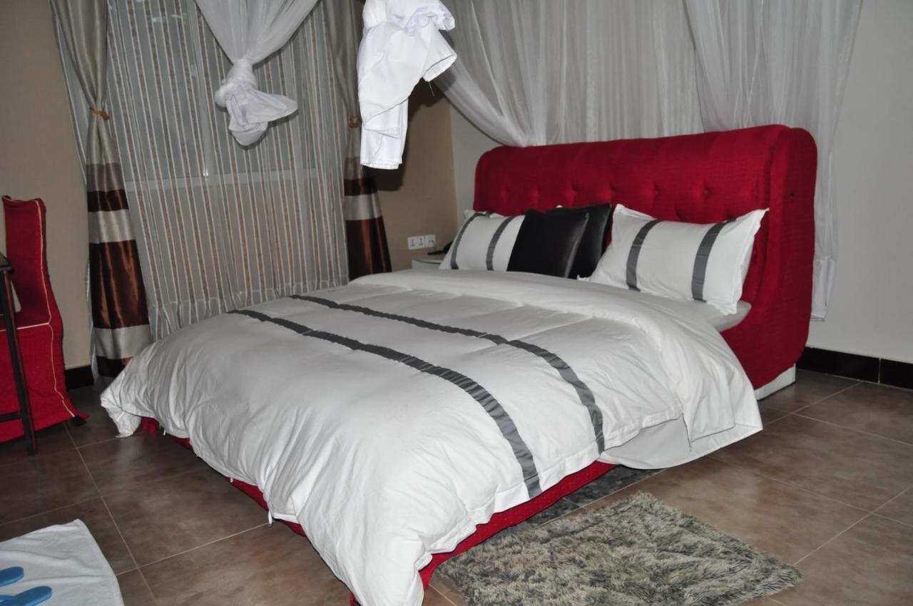 Elanacha Hotel Arusha Esterno foto