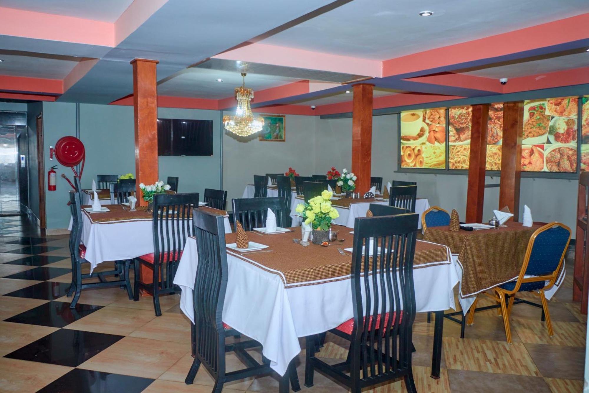 Elanacha Hotel Arusha Esterno foto